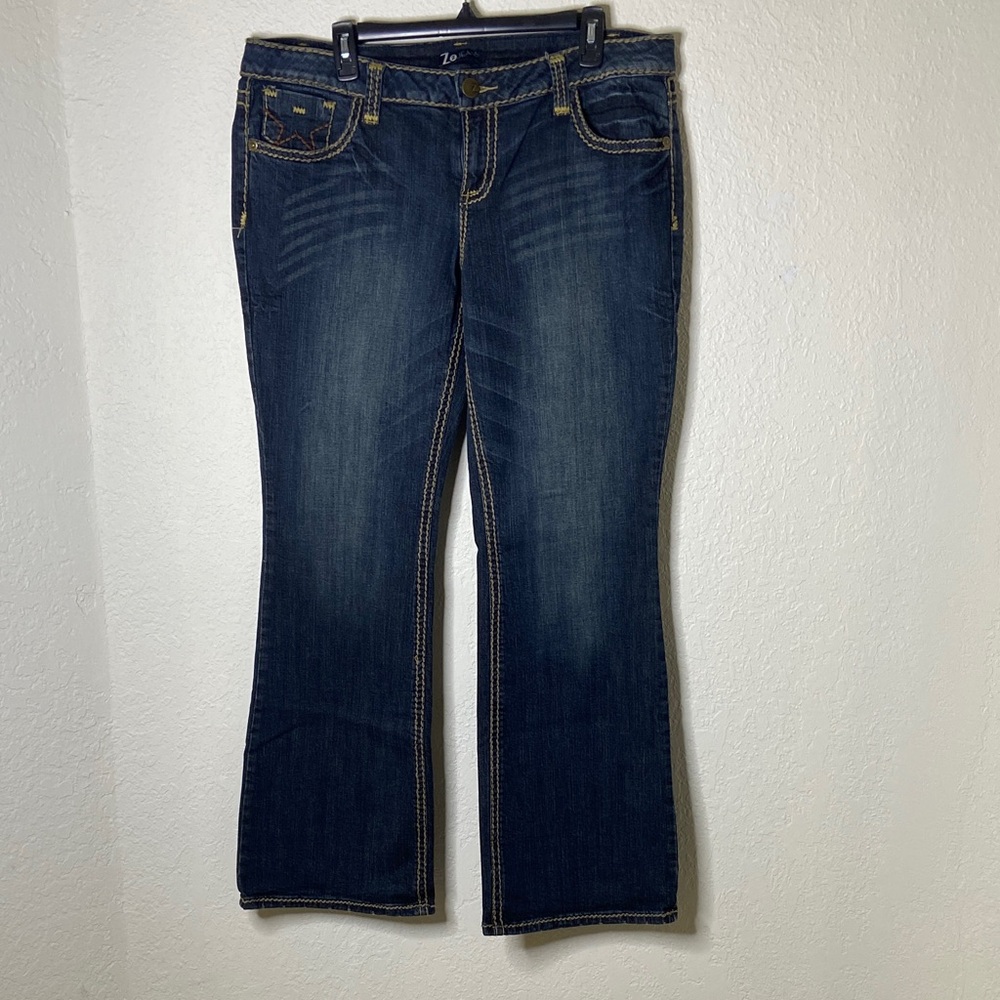Classic Boot Cut Women's Jeans in Deep Blue